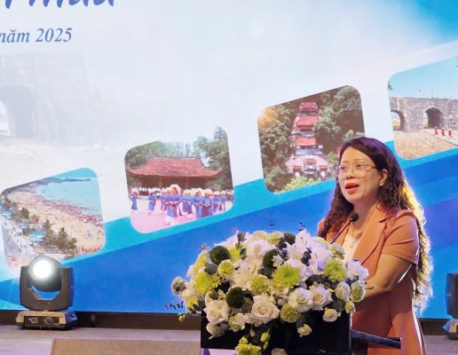Bà Vương Thị Hải Yến - Phó Giám đốc Sở VHTTDL Thanh Hóa giới thiệu tổng quan tiềm năng và kết quả du lịch địa phương