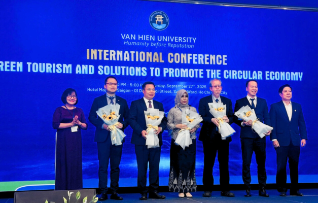 TS. Nguyễn Anh Tuấn - Viện trưởng Viện Kinh tế Du lịch đã tham gia và có phần thảo luận sôi nổi tại Hội thảo