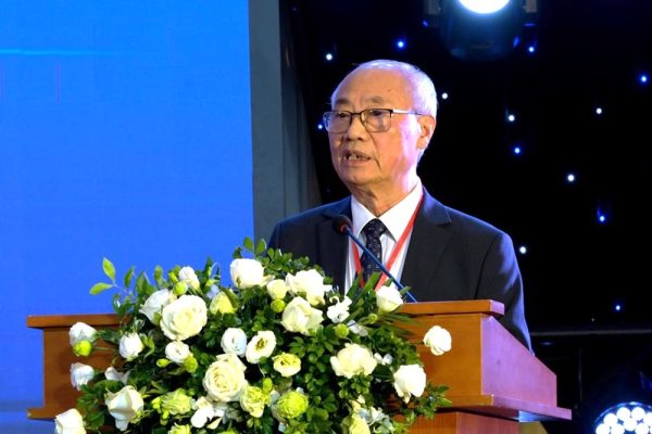 Ông Vũ Thế Bình, Chủ tịch Hiệp hội Du lịch Việt Nam phát biểu khai mạc sự kiện